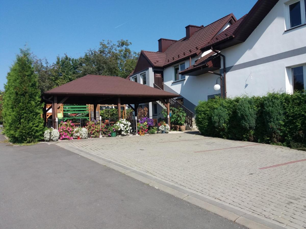 U Adama Lejlighed Wieliczka Eksteriør billede